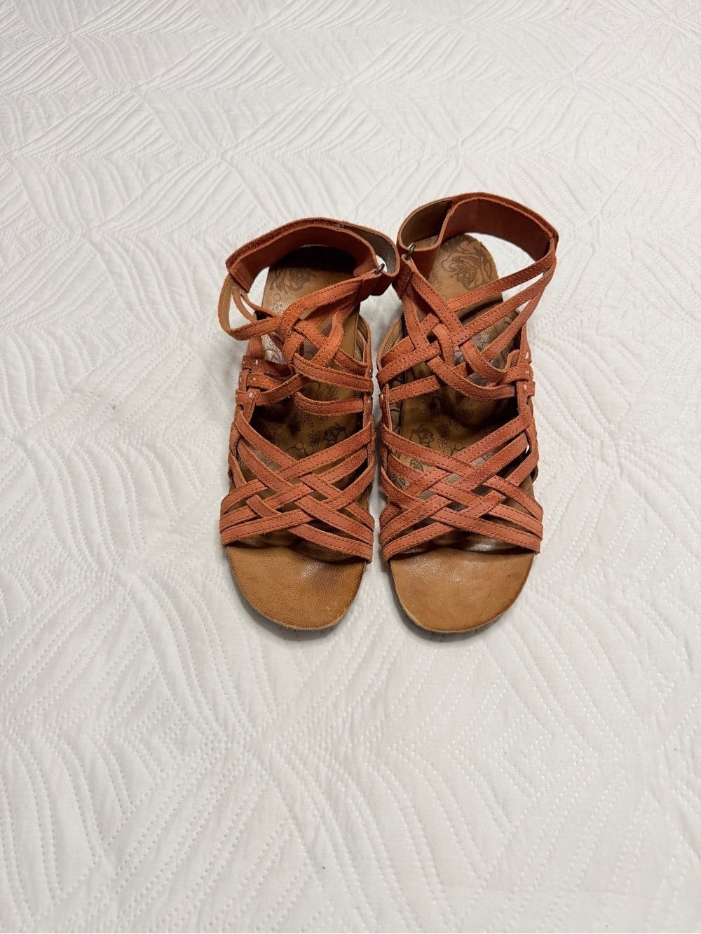OTBT St Joseph Women’s Orange Suede Ankle Sandals. Size 10 - Picture 2 of 6